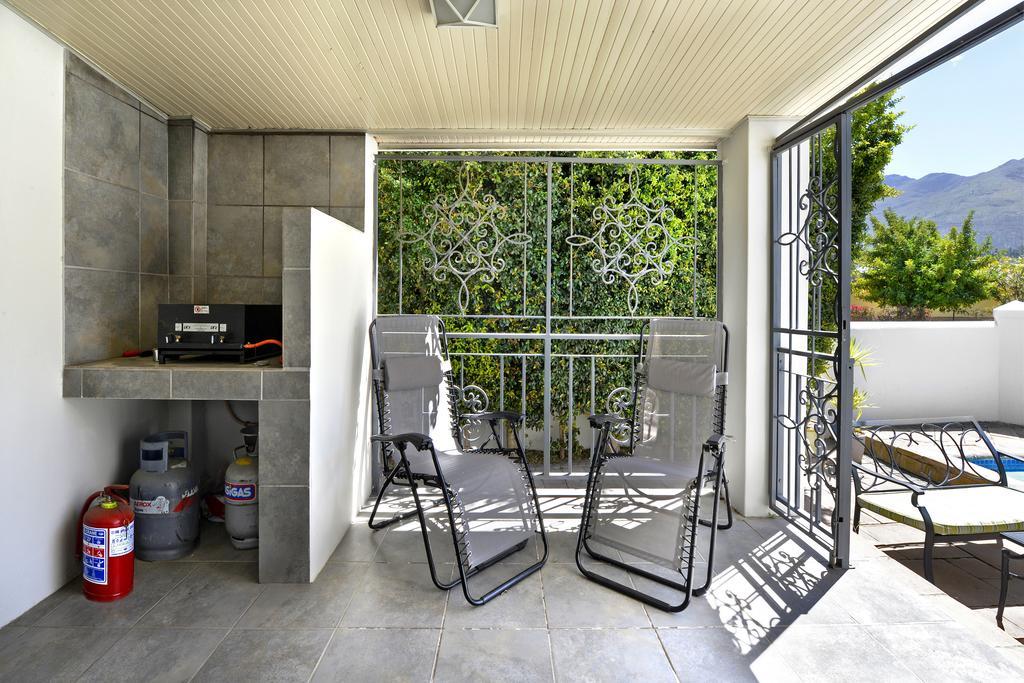 Lemon Tree Cottage Self Catering フランシュホーク エクステリア 写真